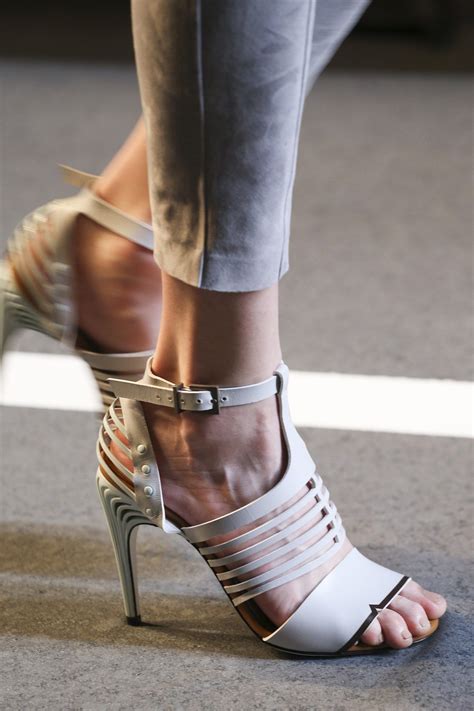 fendi scarpe donne 2015|Fendi.